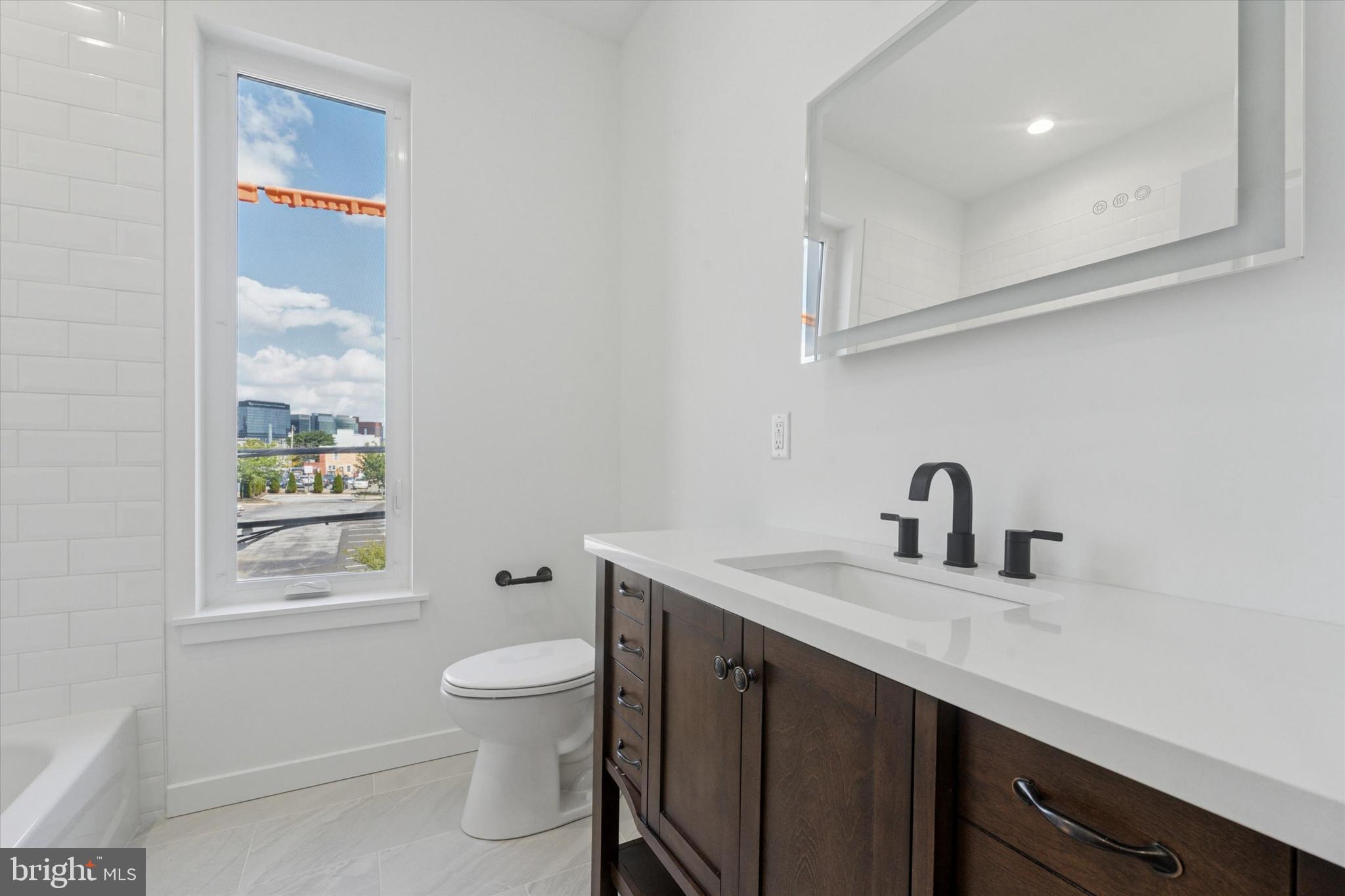 GRAYS FERRY - Residential