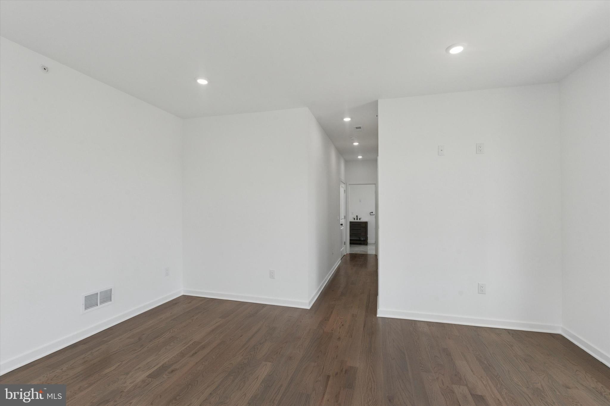 GRAYS FERRY - Residential