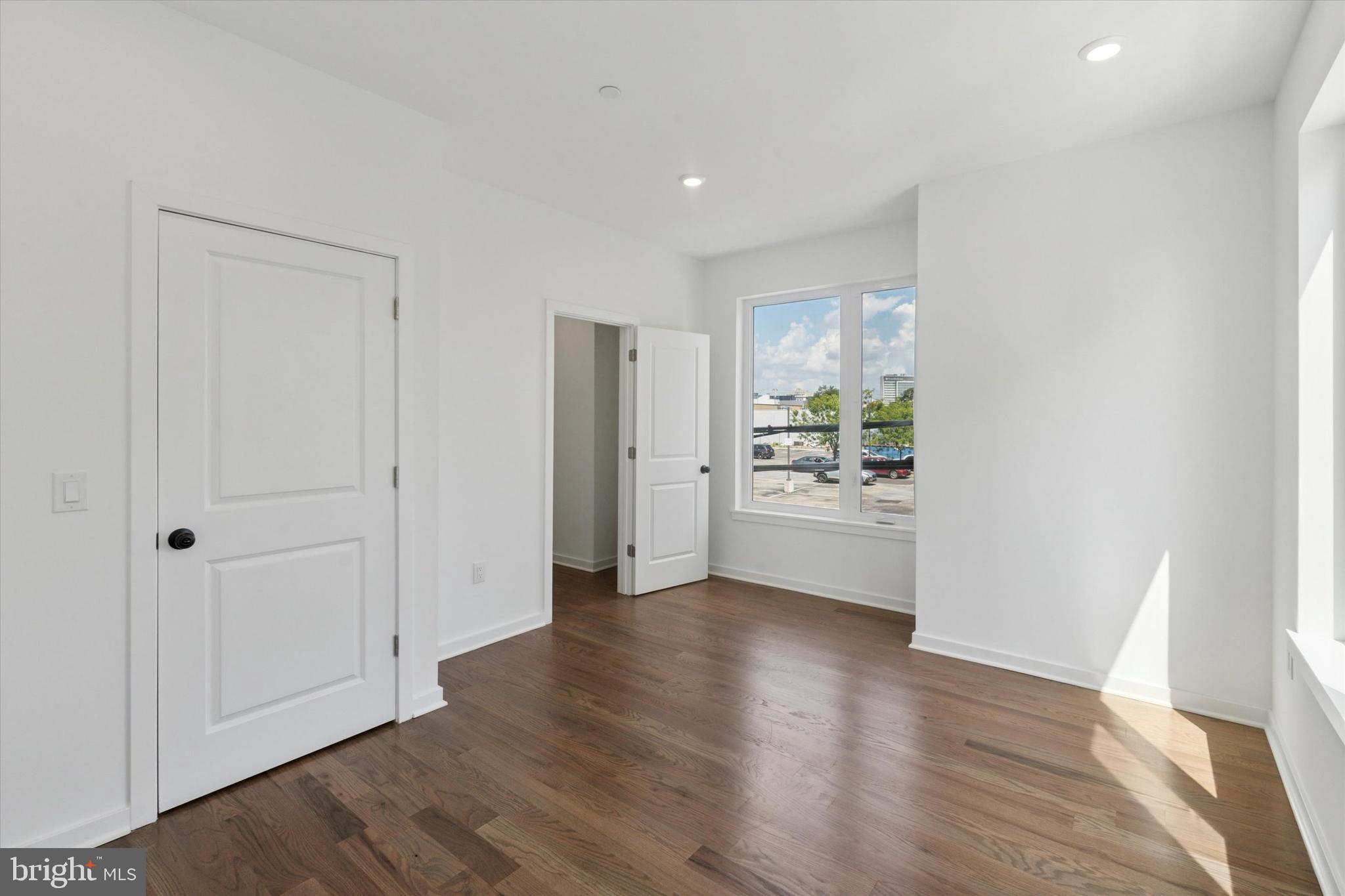 GRAYS FERRY - Residential