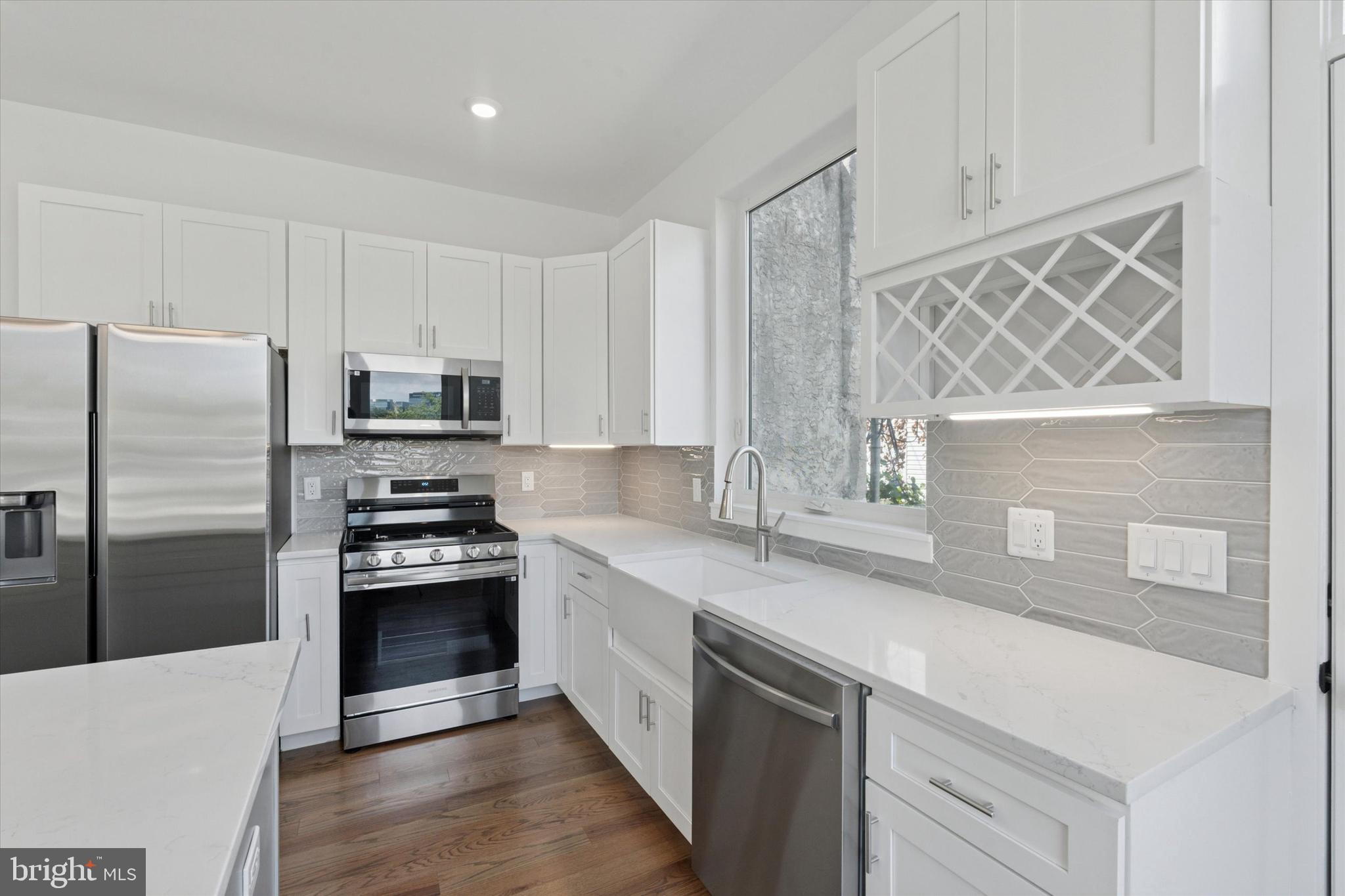 GRAYS FERRY - Residential