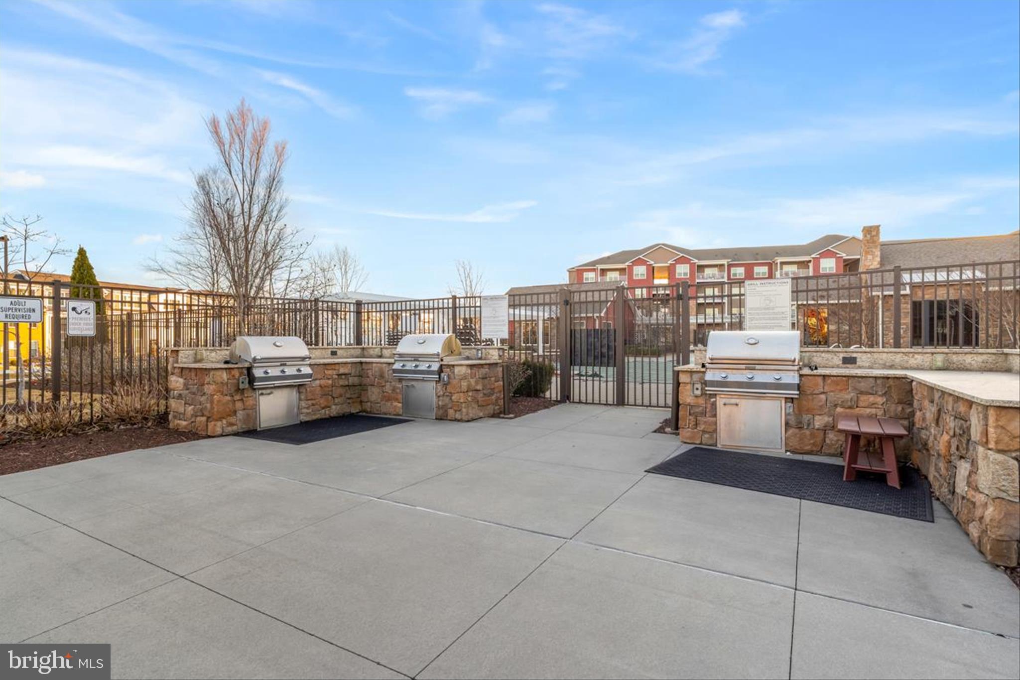 GAMBRILL VIEW - Residential