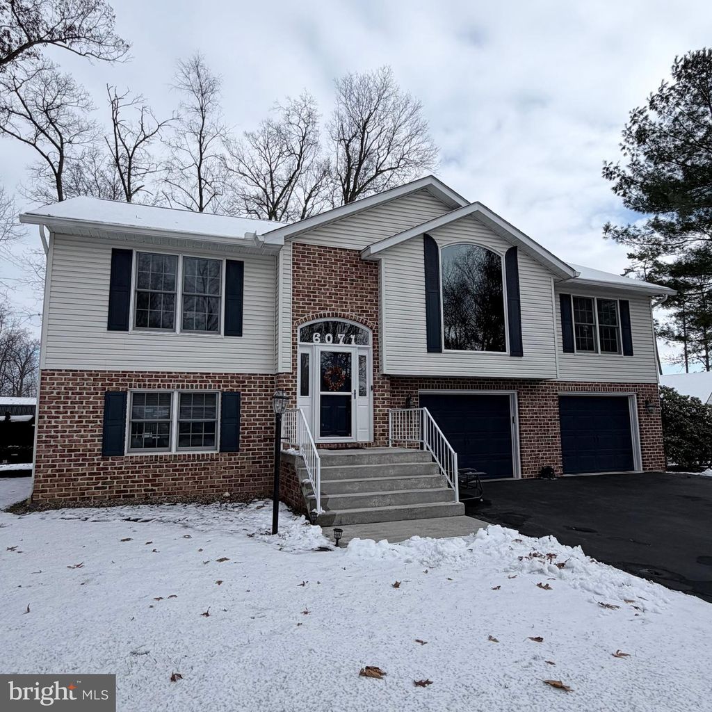 Photo of 6071 Greenbriar Ct, FAYETTEVILLE, PA 17222 (MLS # PAFL2031618)