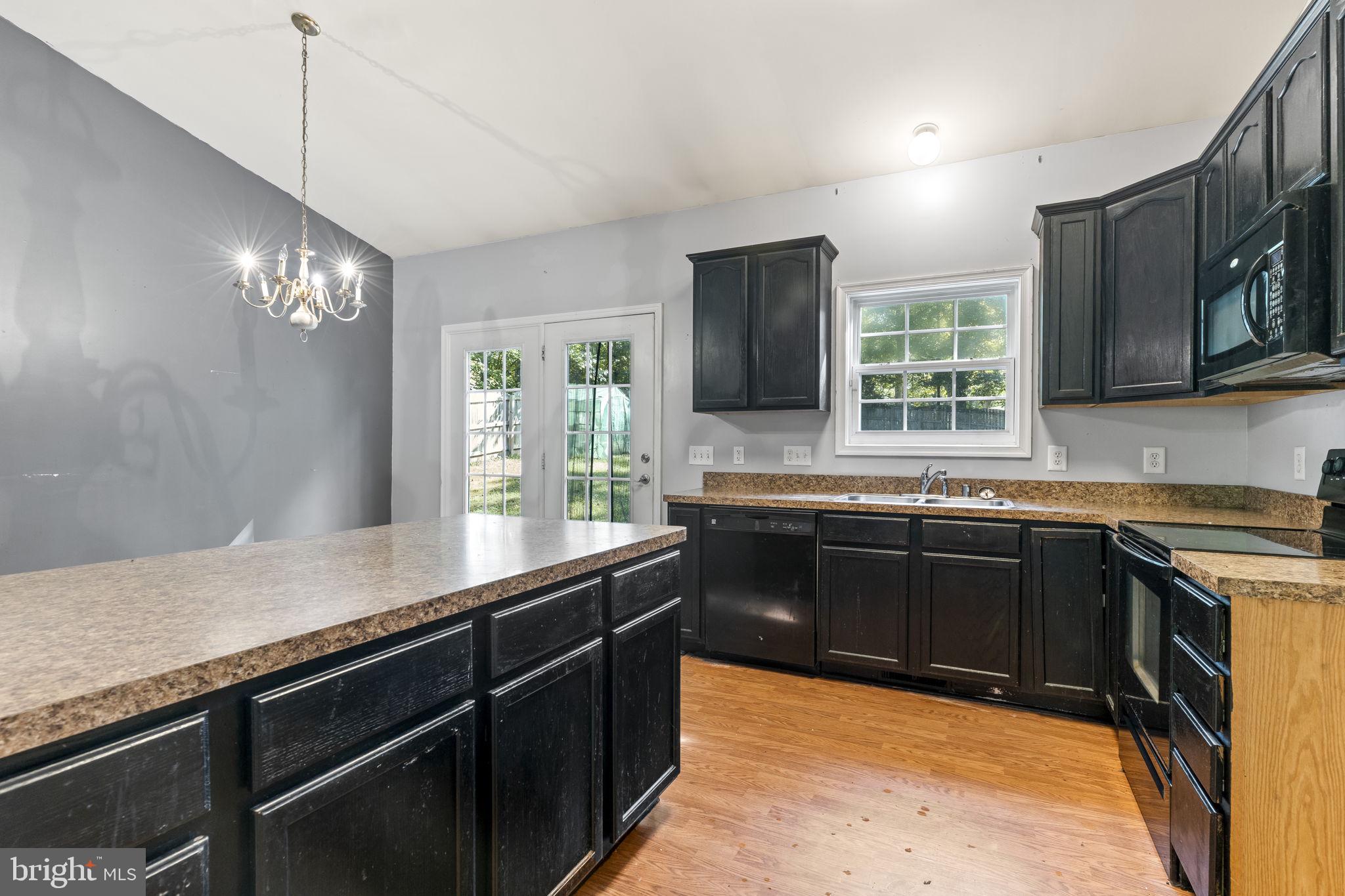 LAKE LAND OR - Residential