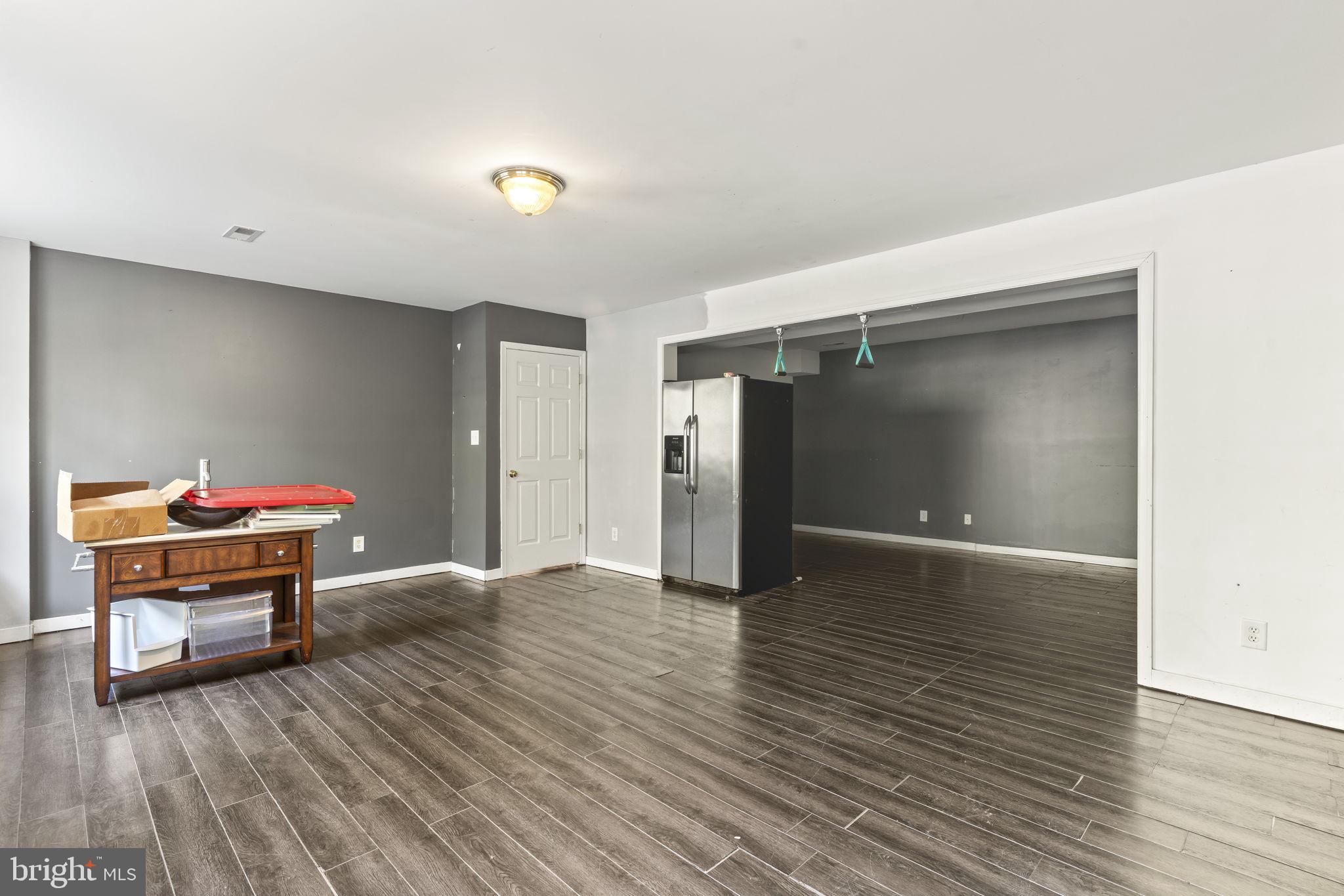 LAKE LAND OR - Residential