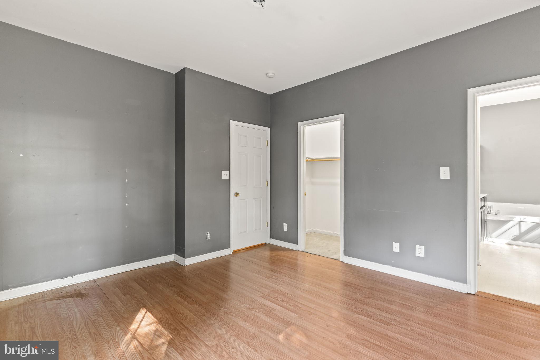 LAKE LAND OR - Residential