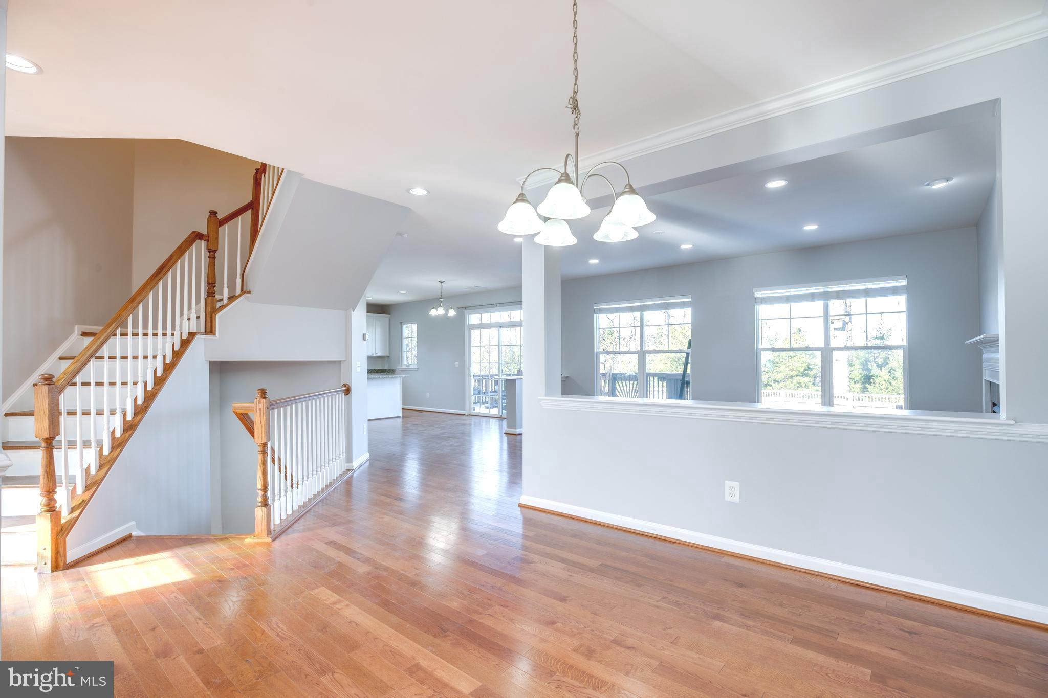 AVENDALE WOODLAND GROVE - Residential Lease