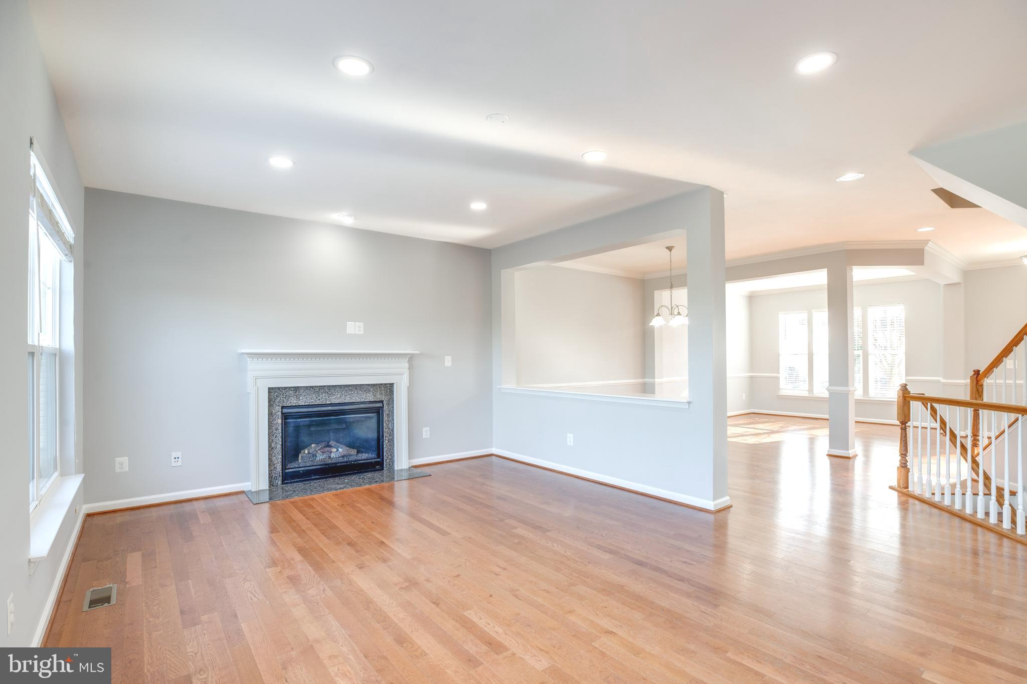 AVENDALE WOODLAND GROVE - Residential Lease