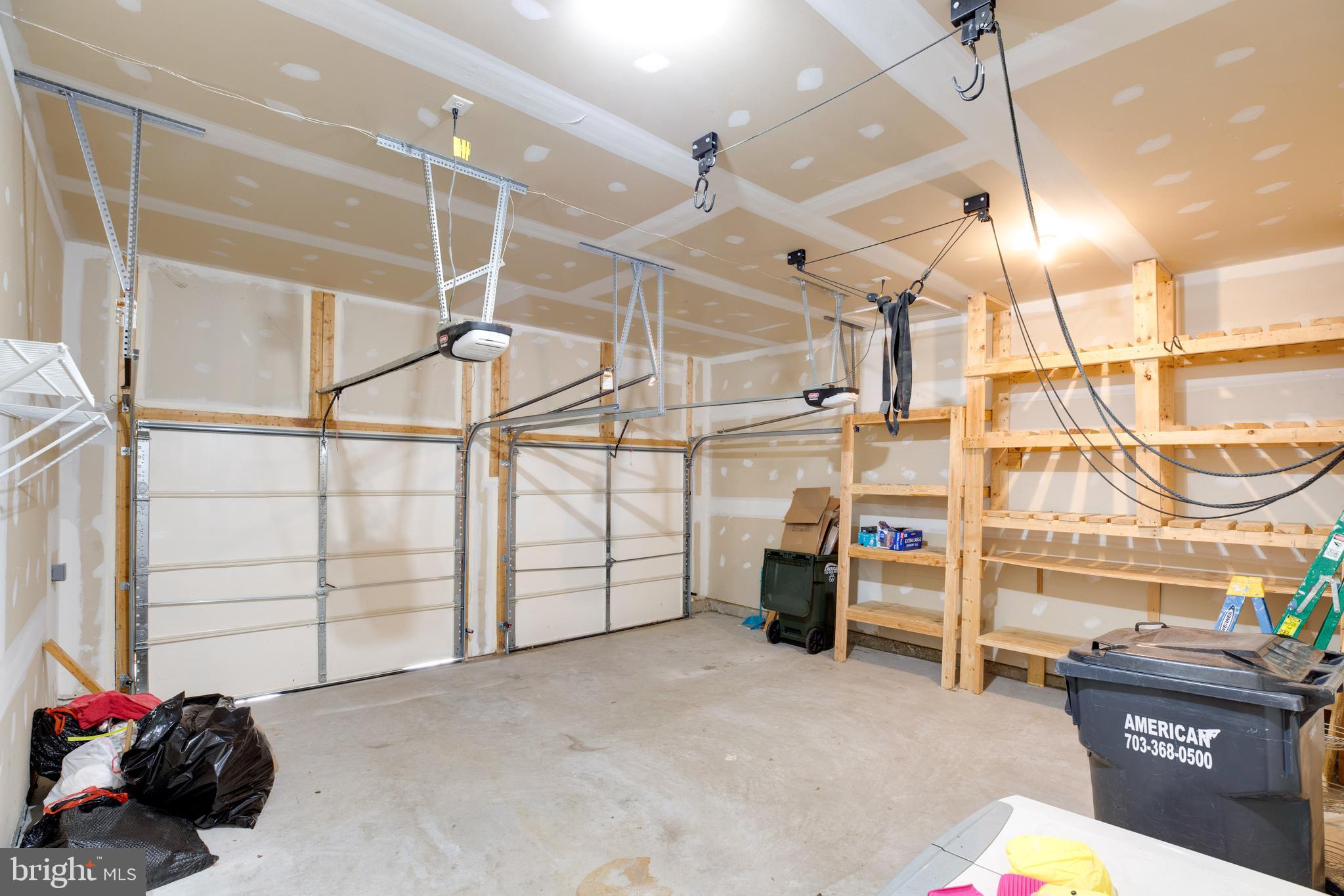 AVENDALE WOODLAND GROVE - Residential Lease