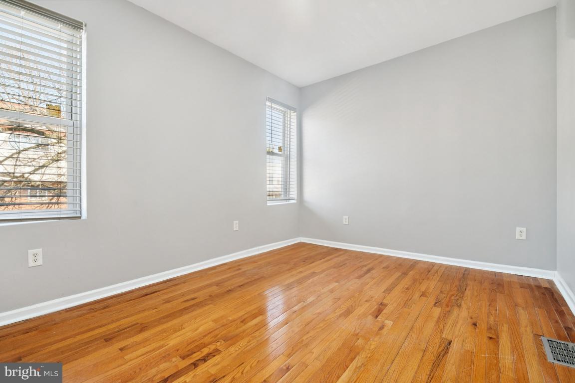 CHARLES VILLAGE - Residential