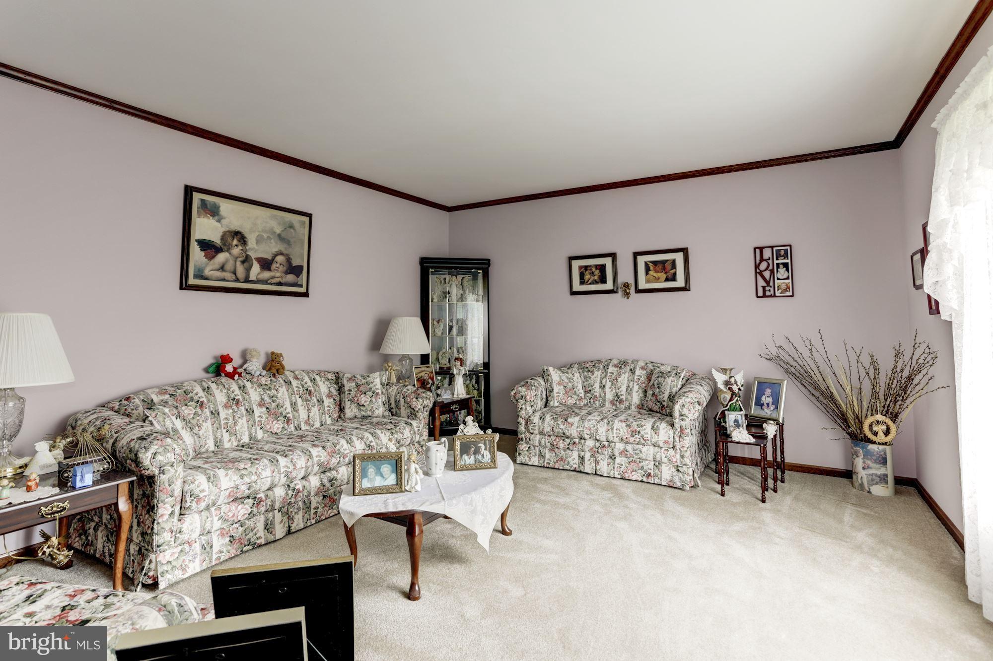 FOXHOLE ESTATES - Residential