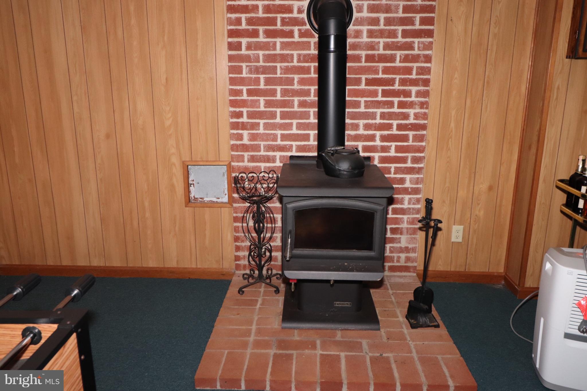 FOXHOLE ESTATES - Residential