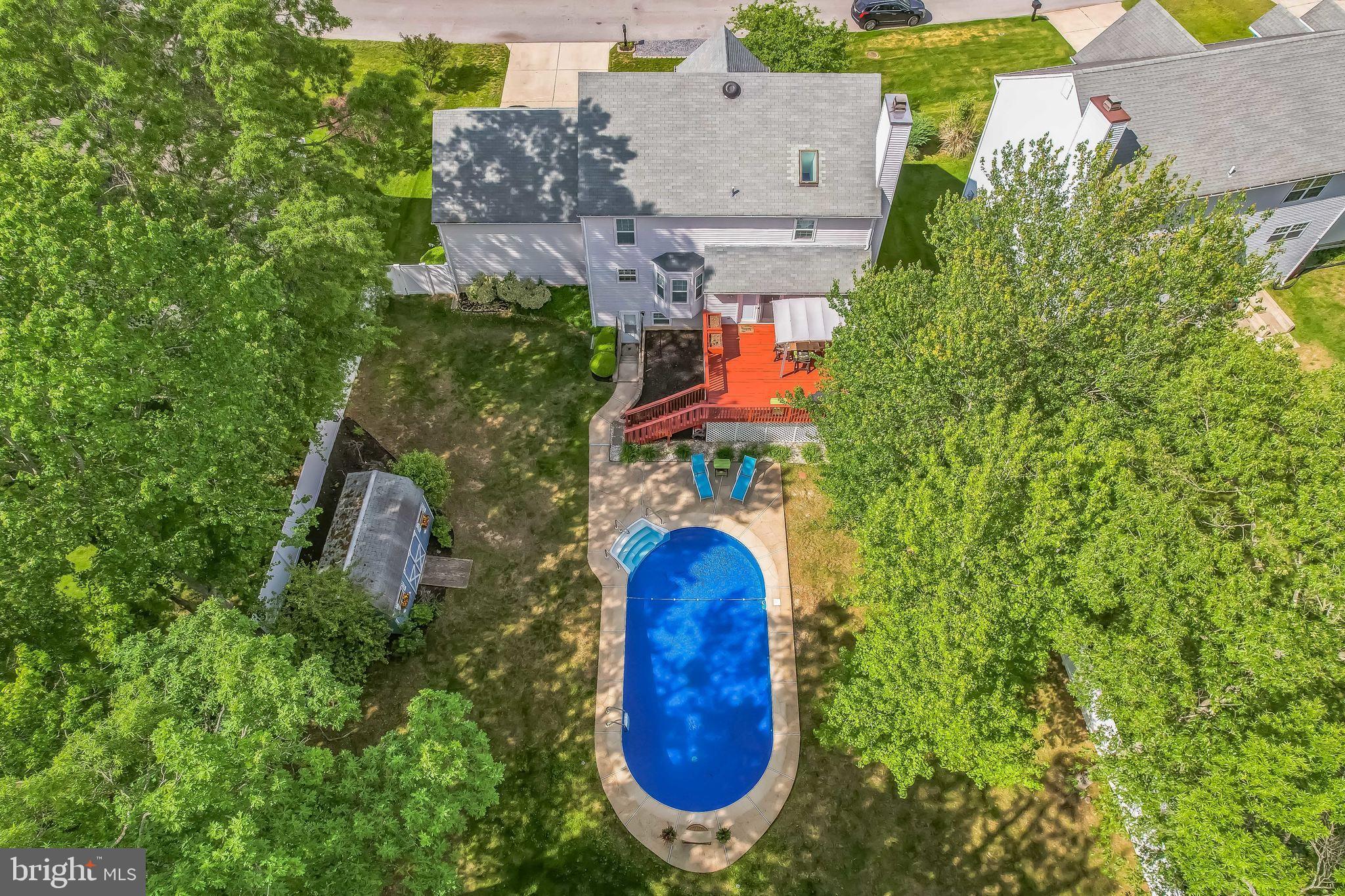 2723 BURNING OAK DRIVE