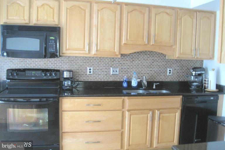 LAKE RIDGE - Residential Lease