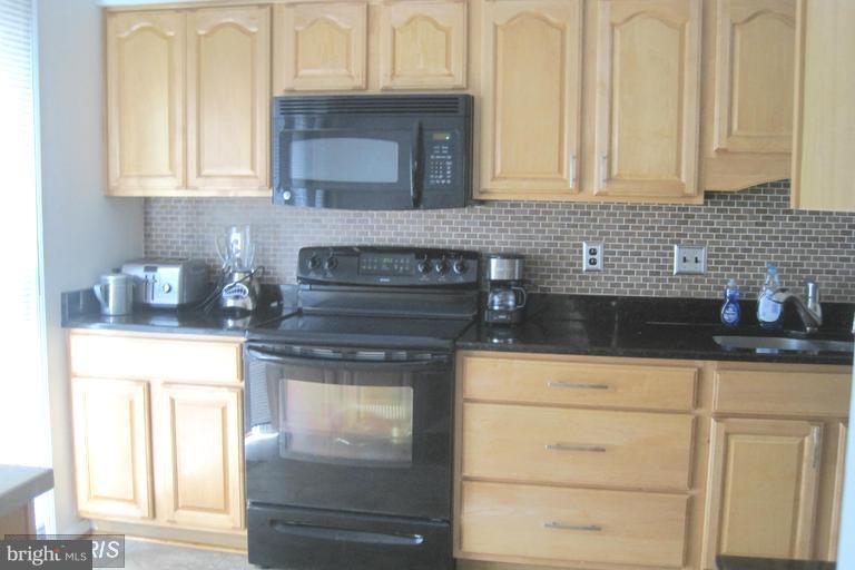 LAKE RIDGE - Residential Lease