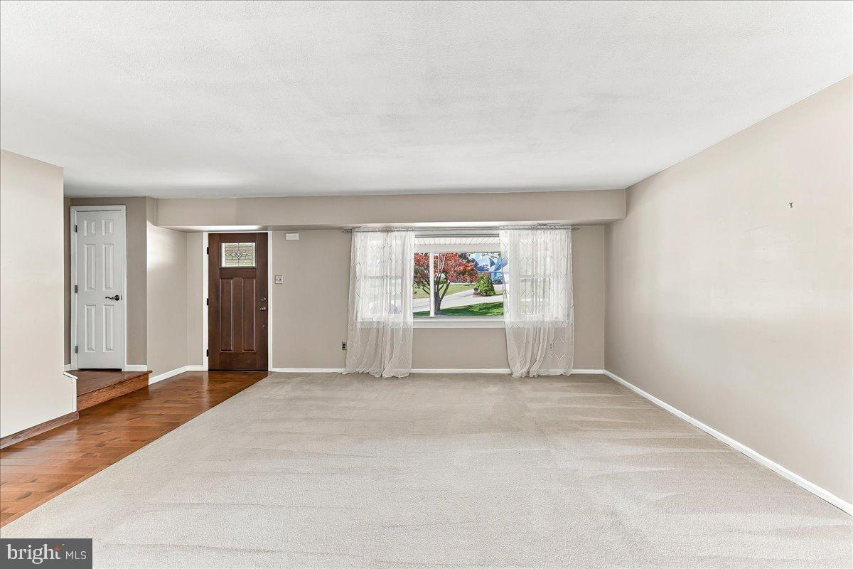 204 COLWYN TERRACE