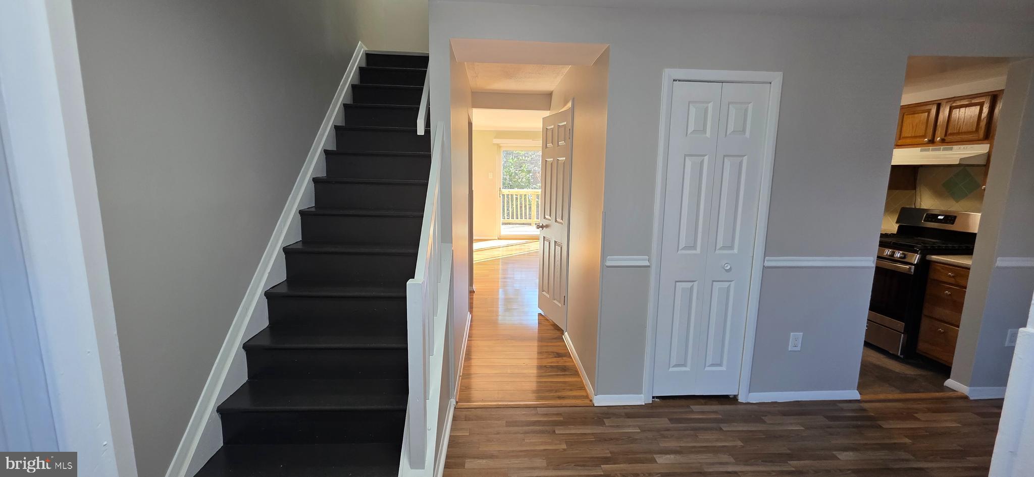 VILLAGE OF OWEN BROWN - Residential Lease