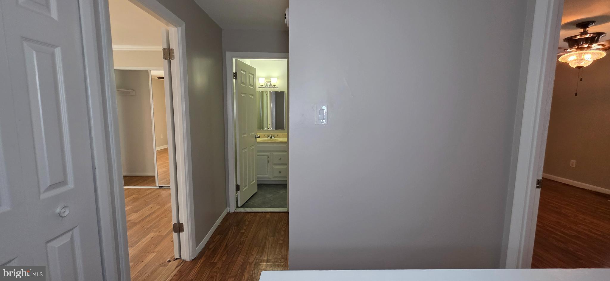 VILLAGE OF OWEN BROWN - Residential Lease