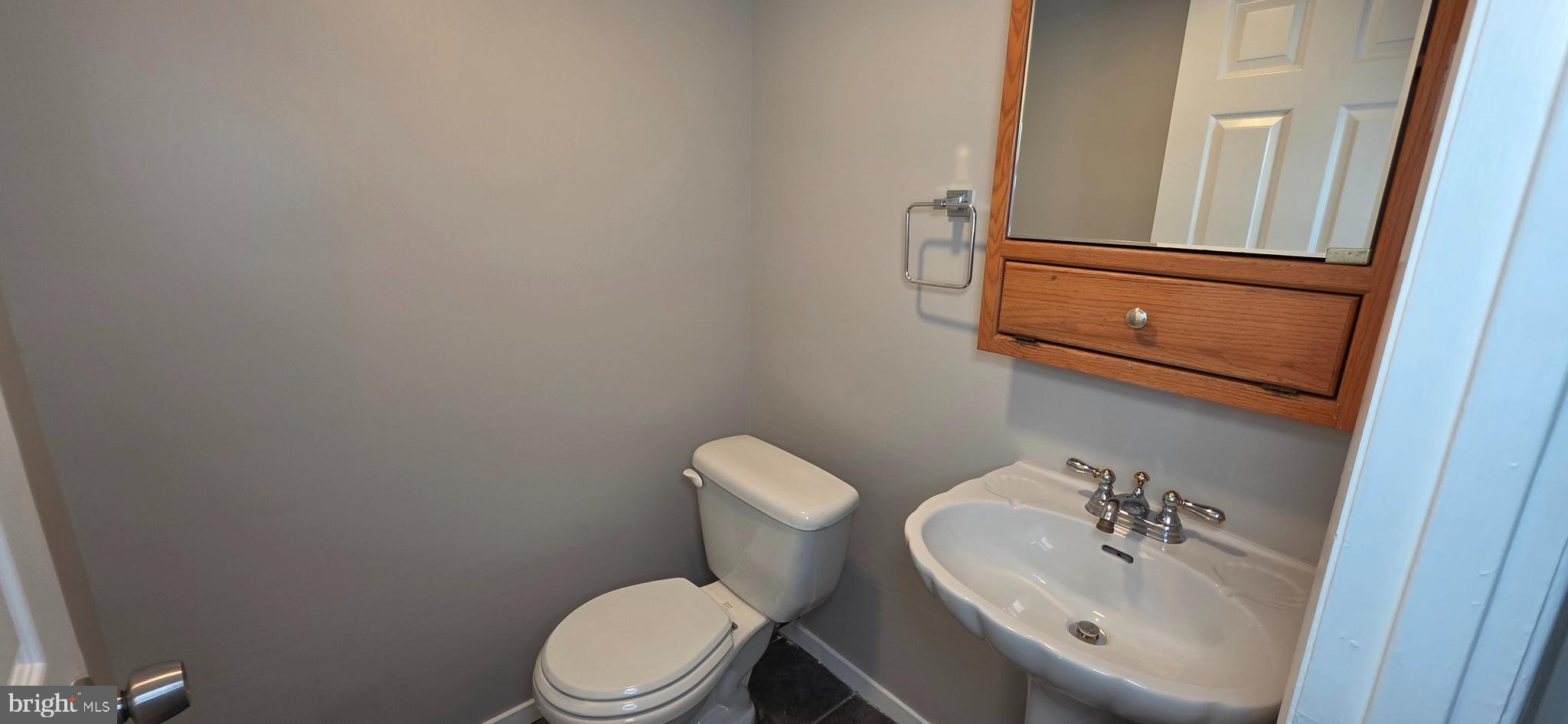 VILLAGE OF OWEN BROWN - Residential Lease