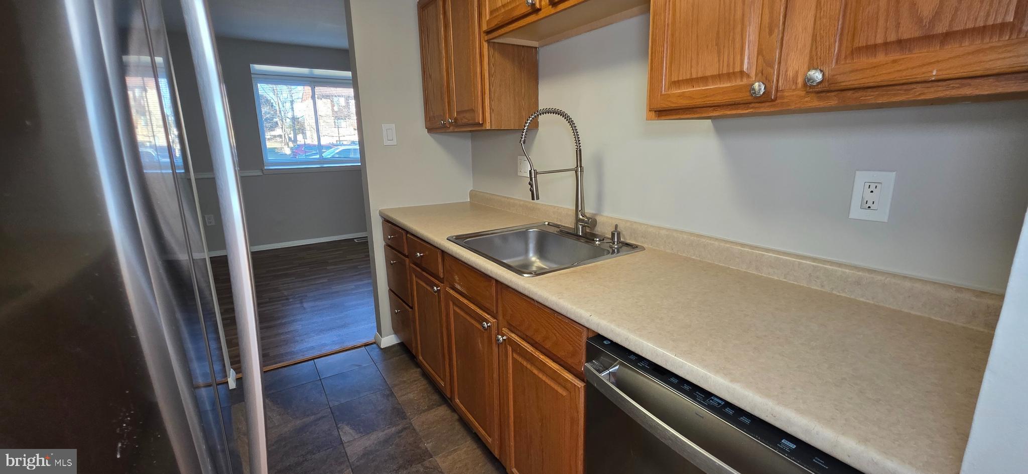 VILLAGE OF OWEN BROWN - Residential Lease