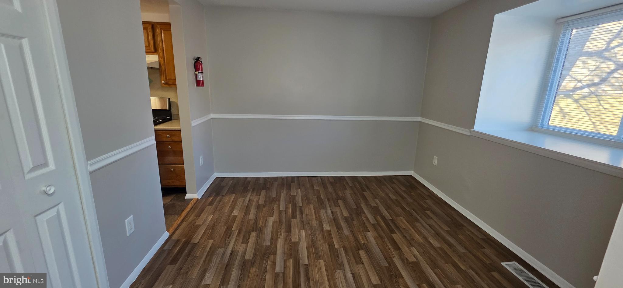 VILLAGE OF OWEN BROWN - Residential Lease