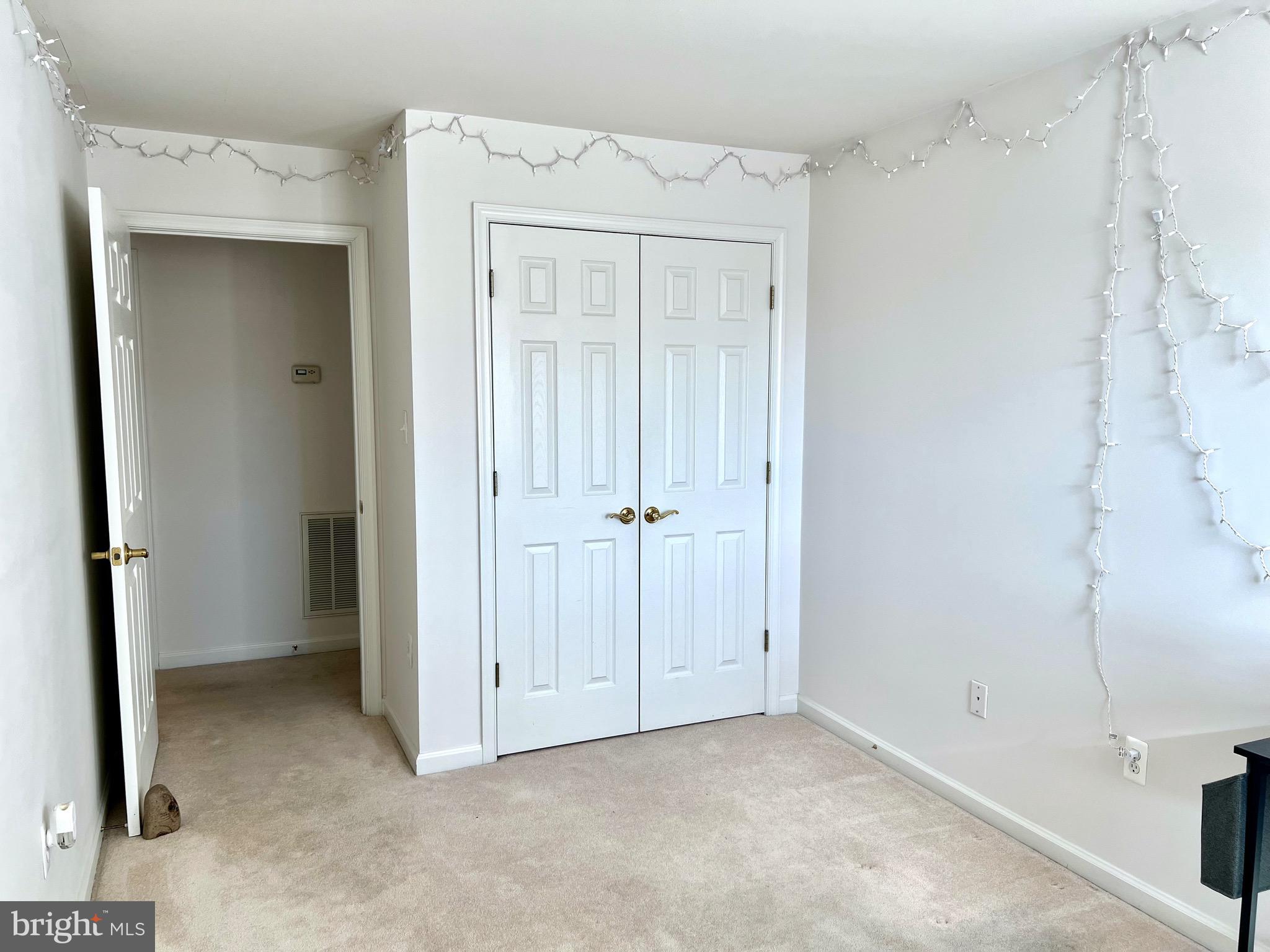 POTOMAC RIDGE - Residential