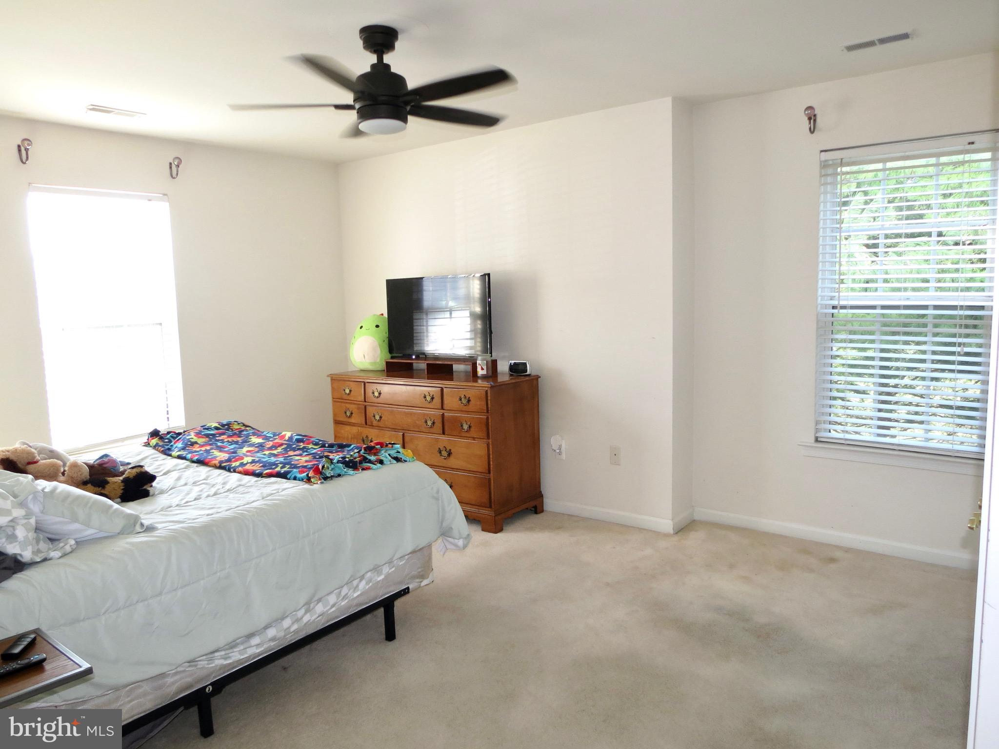 POTOMAC RIDGE - Residential