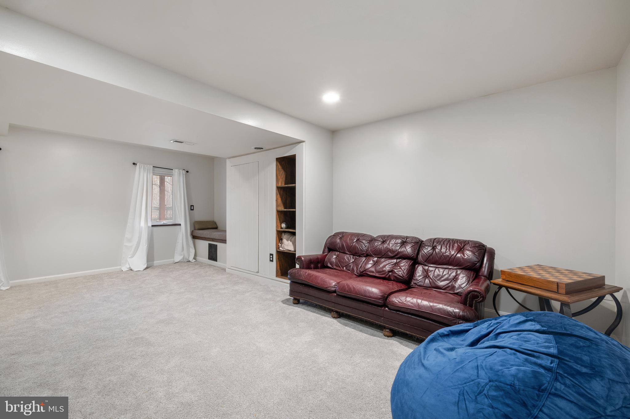 SOUTHAVEN - Residential