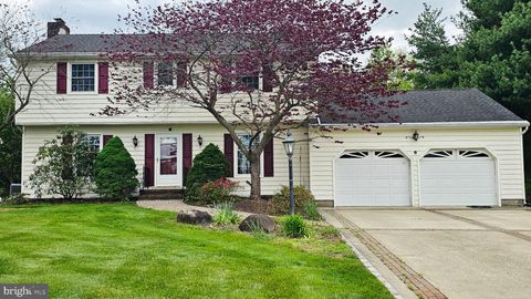 Photo of 118 Bull Run Road, EWING, NJ 08638 (MLS # NJME2077276)