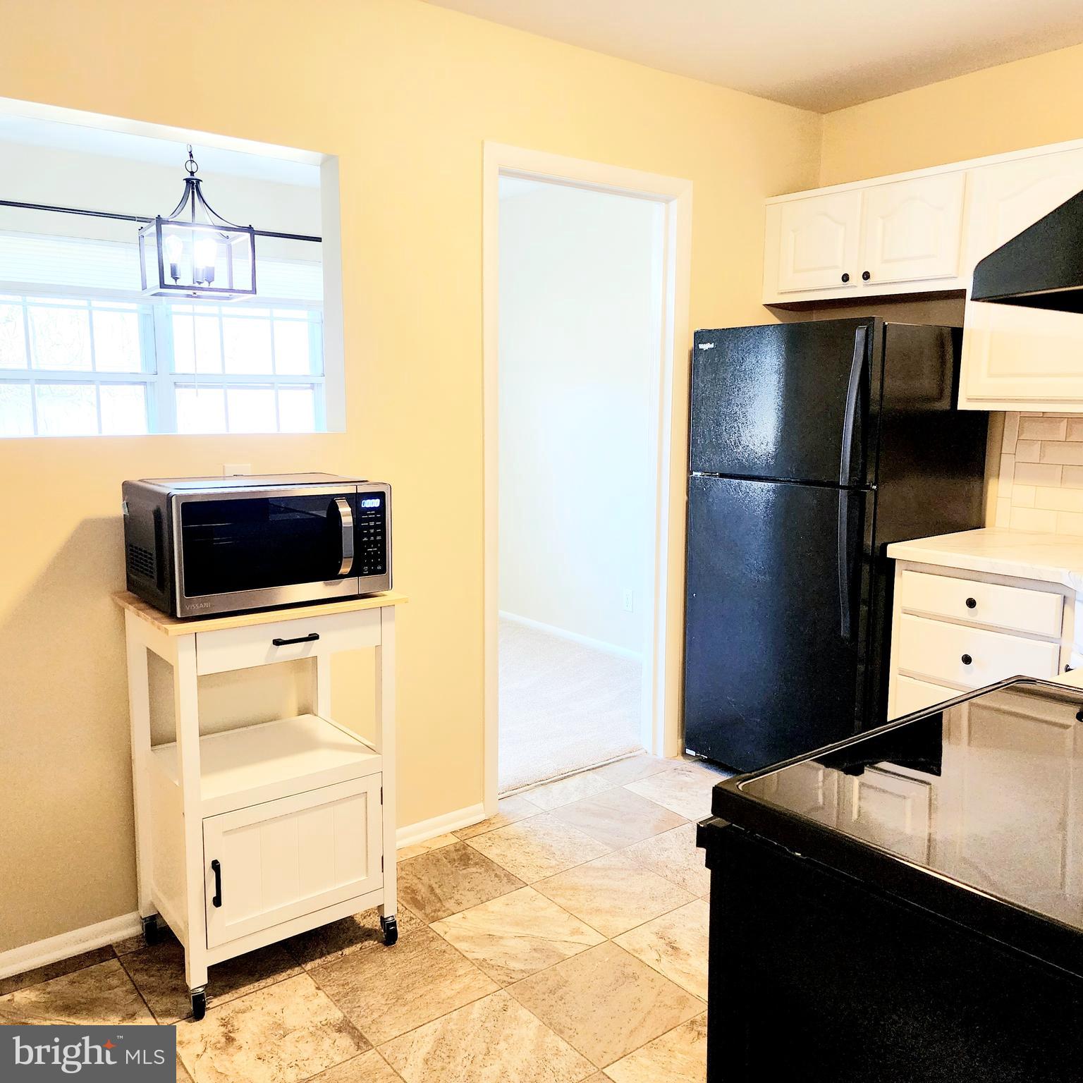 HICKORY HILLS CONDOMINIUMS - Residential