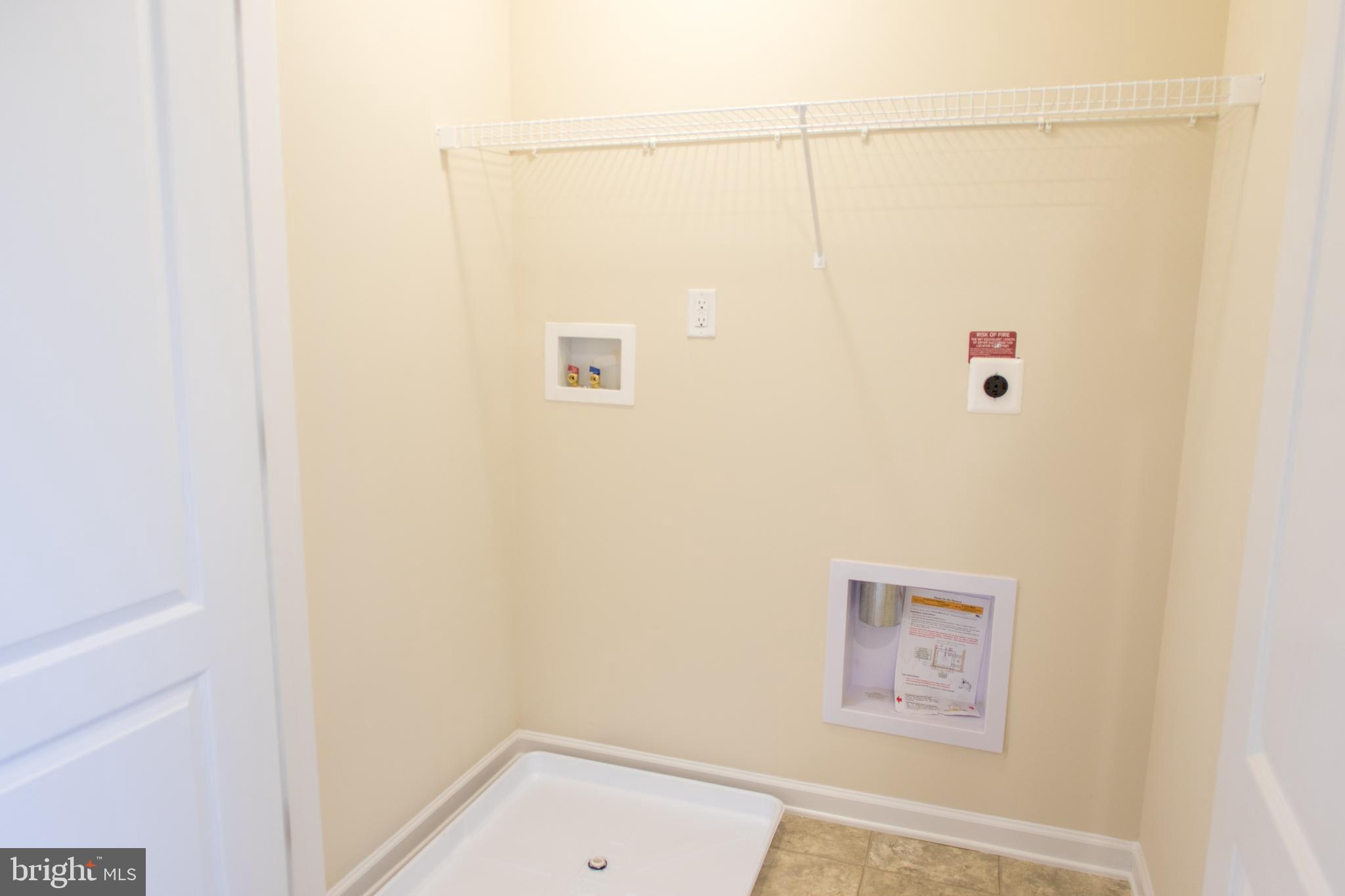 ARCHERS ROCK - Residential