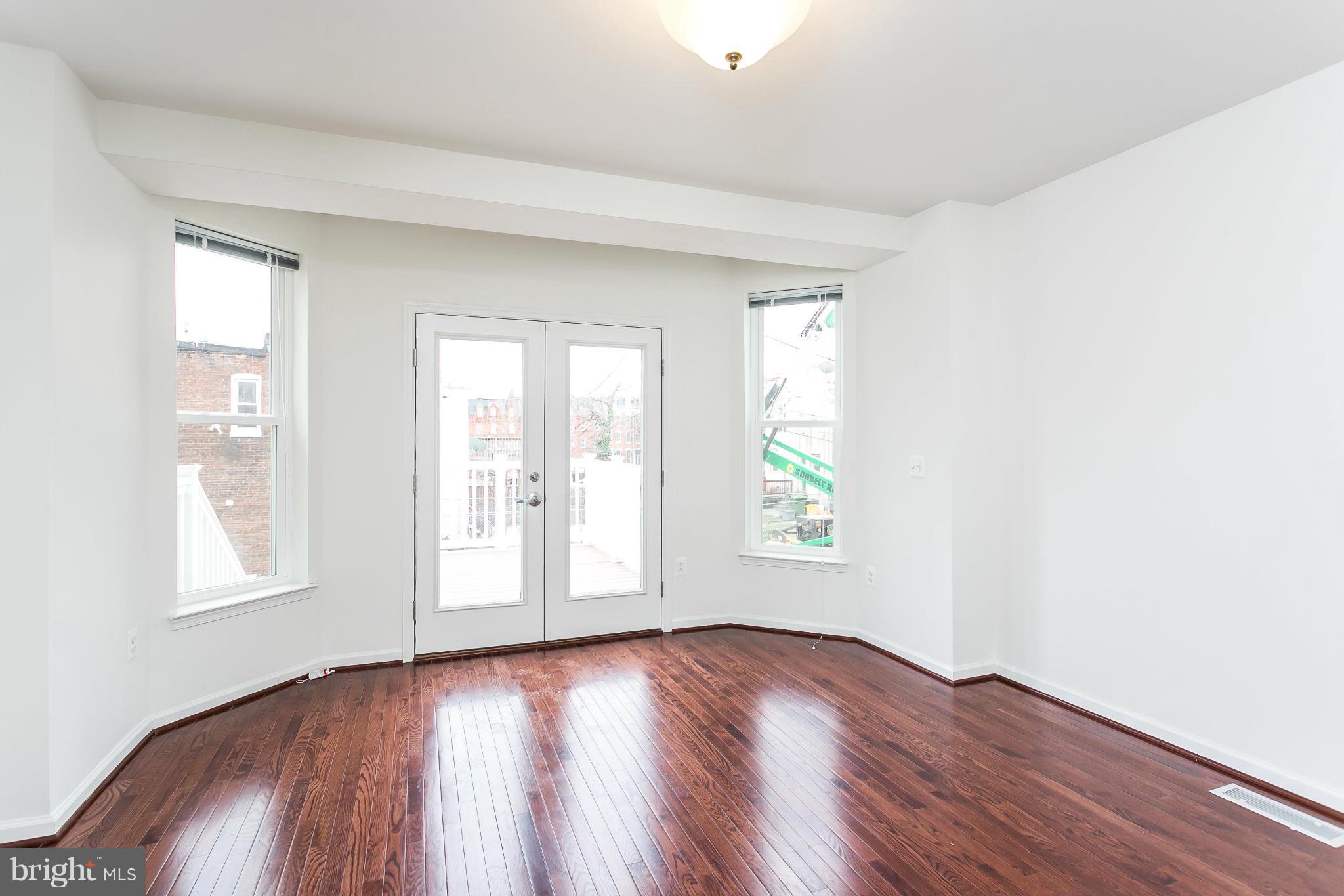 BARCLAY - Residential