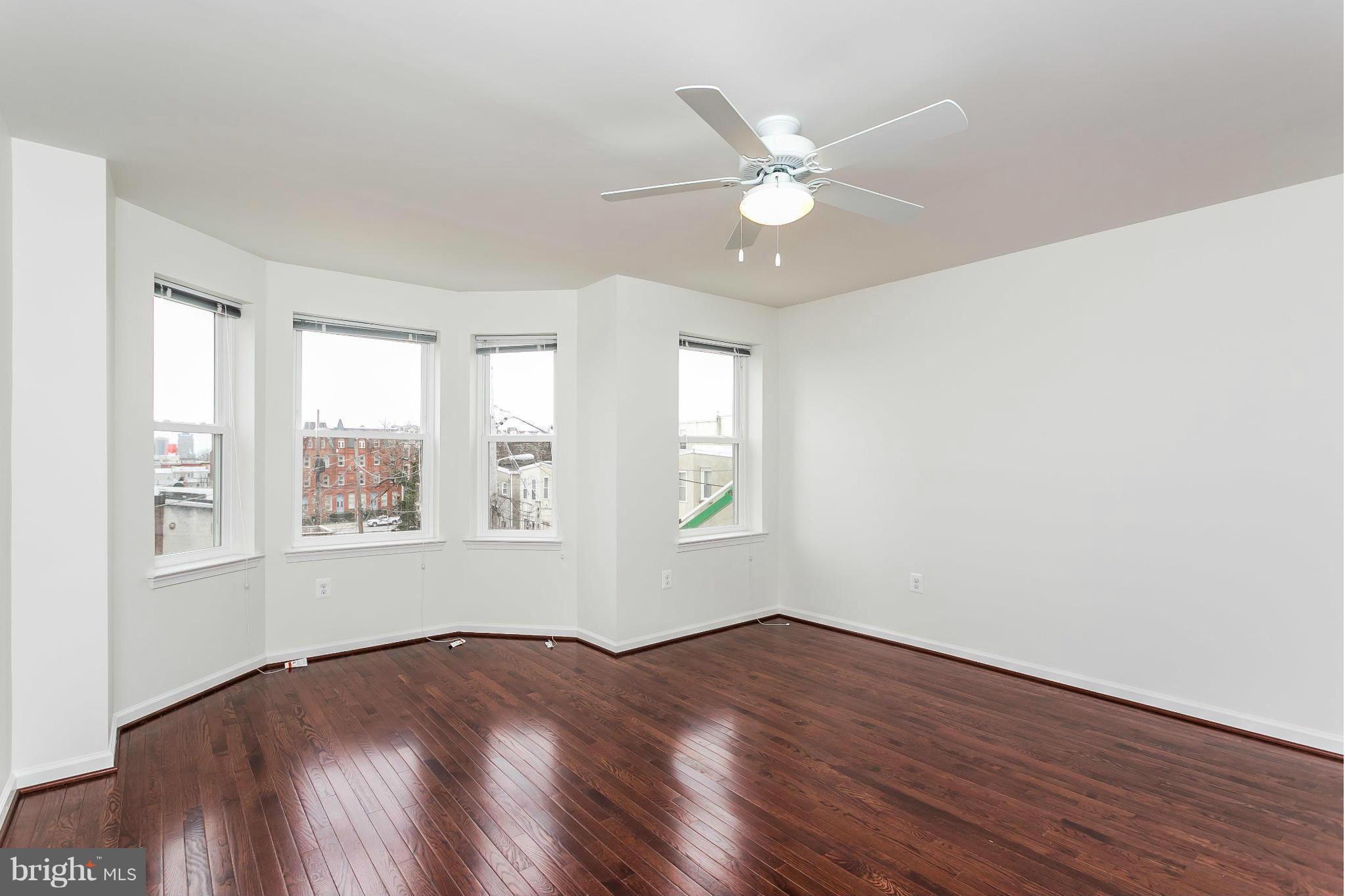 BARCLAY - Residential