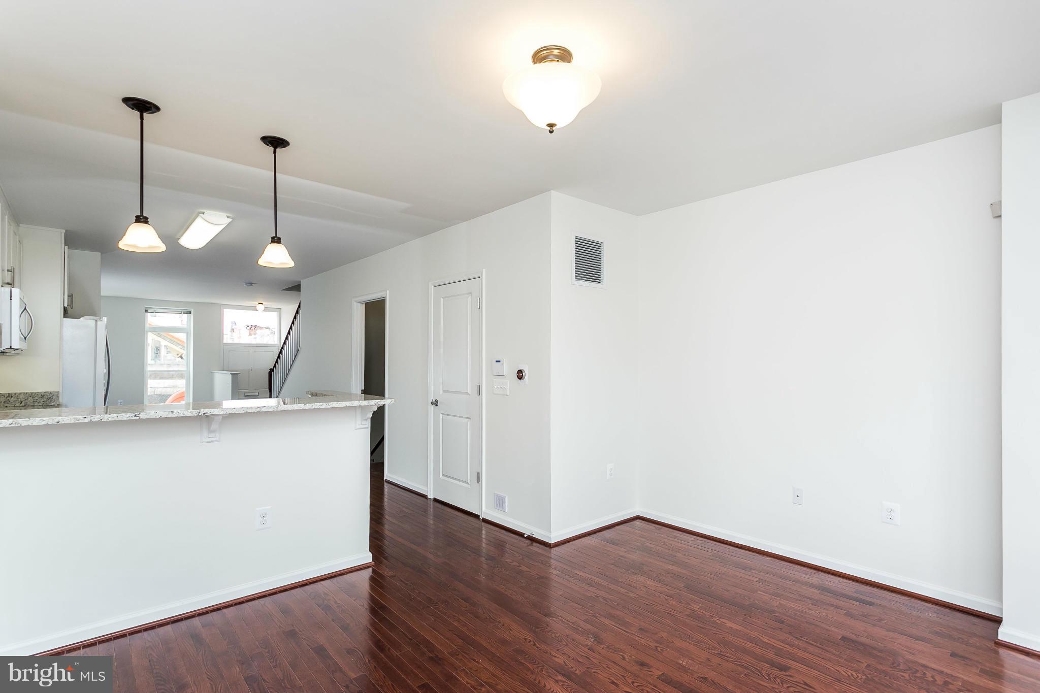 BARCLAY - Residential