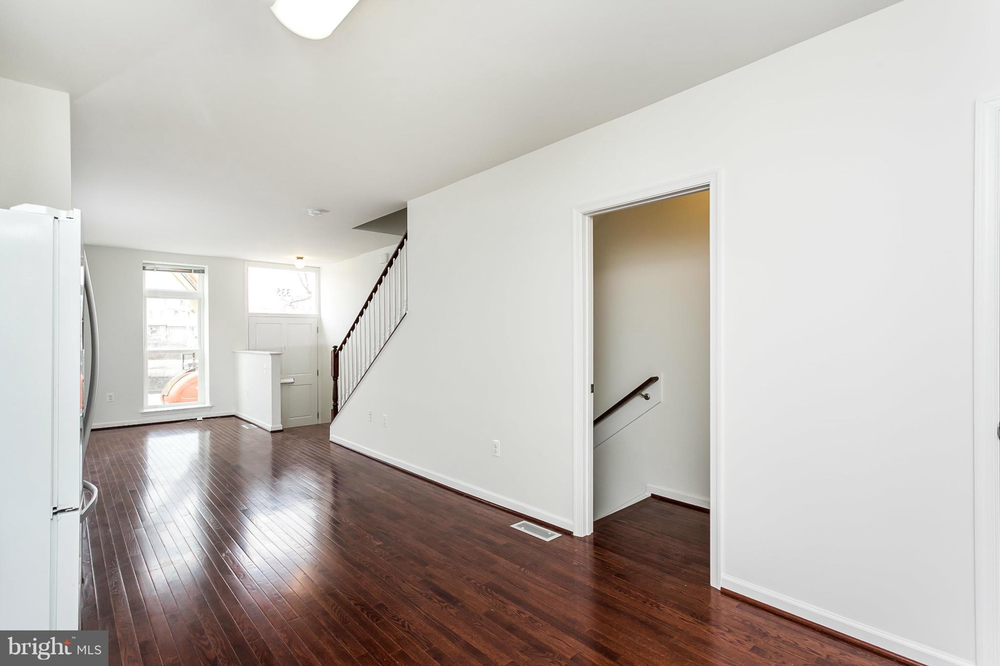 BARCLAY - Residential