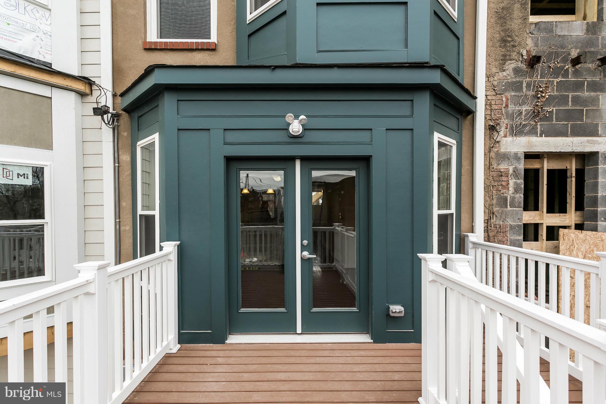 BARCLAY - Residential