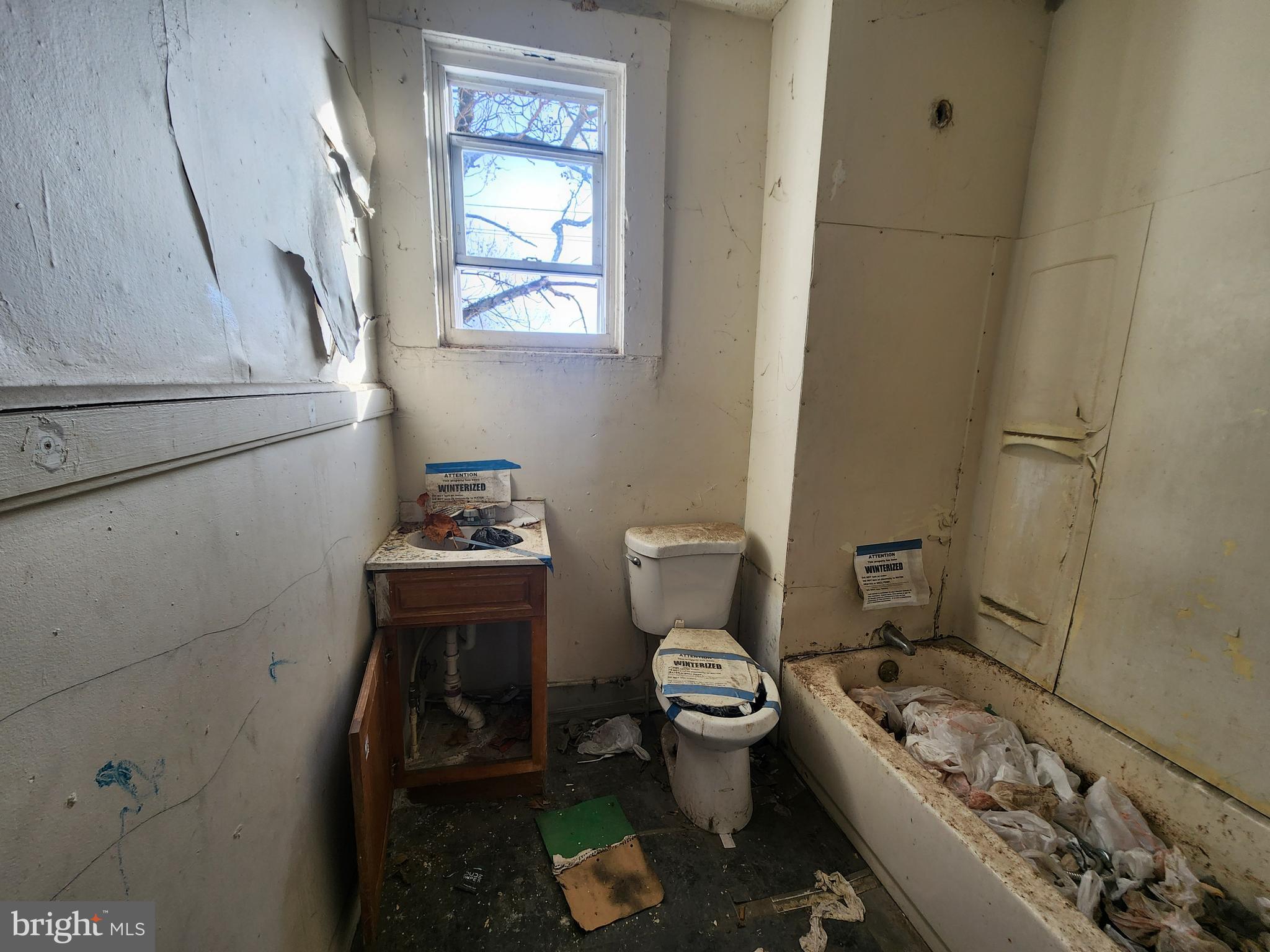 BIDDLE STREET - Residential