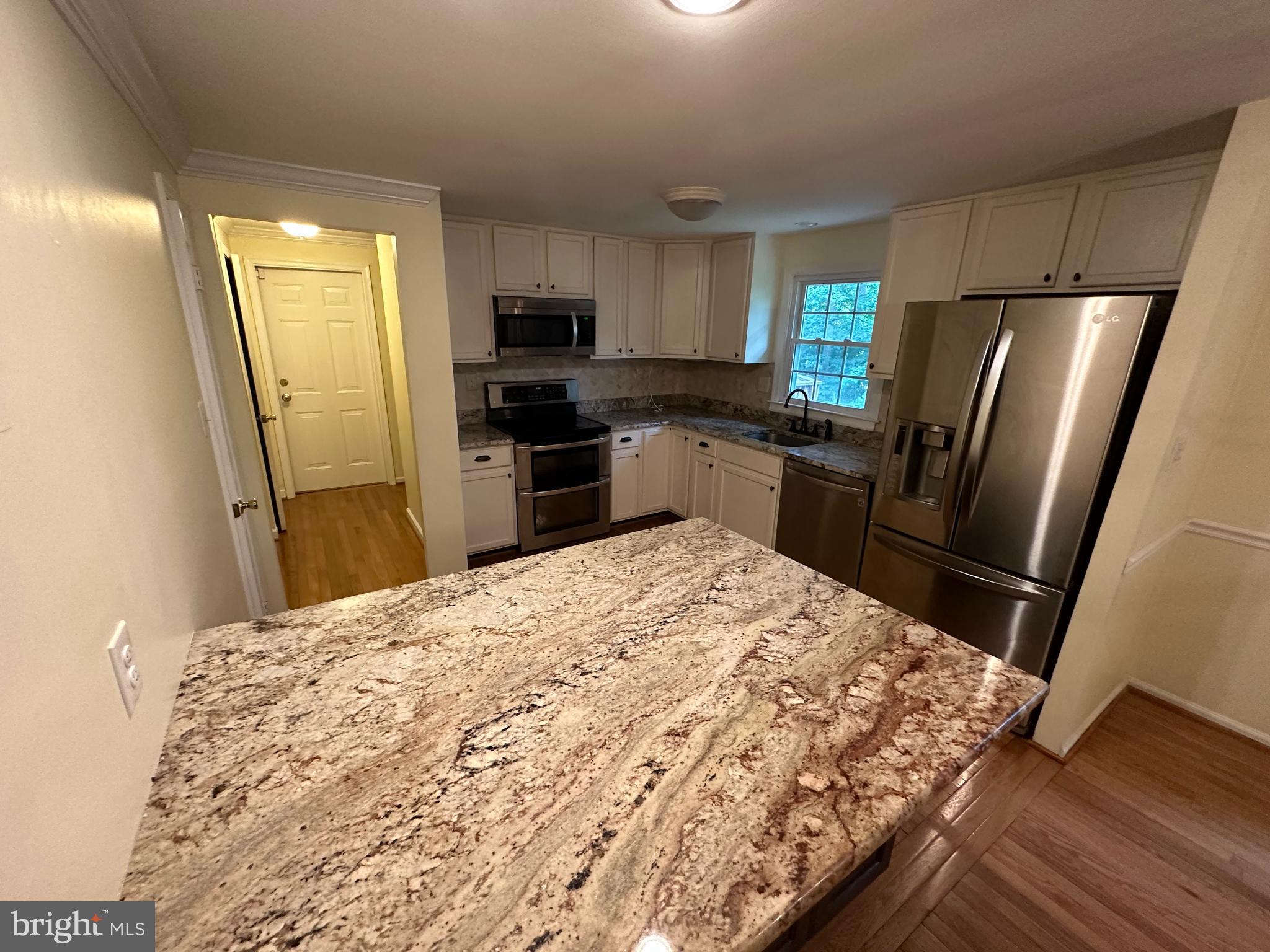 CHERRY RUN - Residential Lease