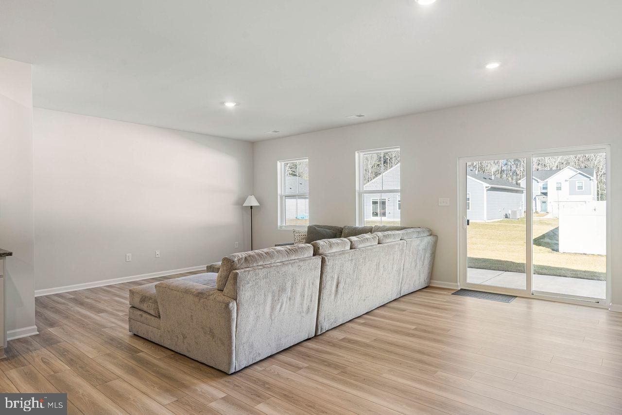 SCHOONER LANDING - Residential