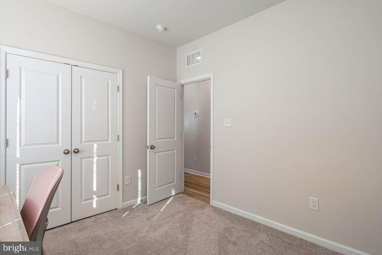 SCHOONER LANDING - Residential