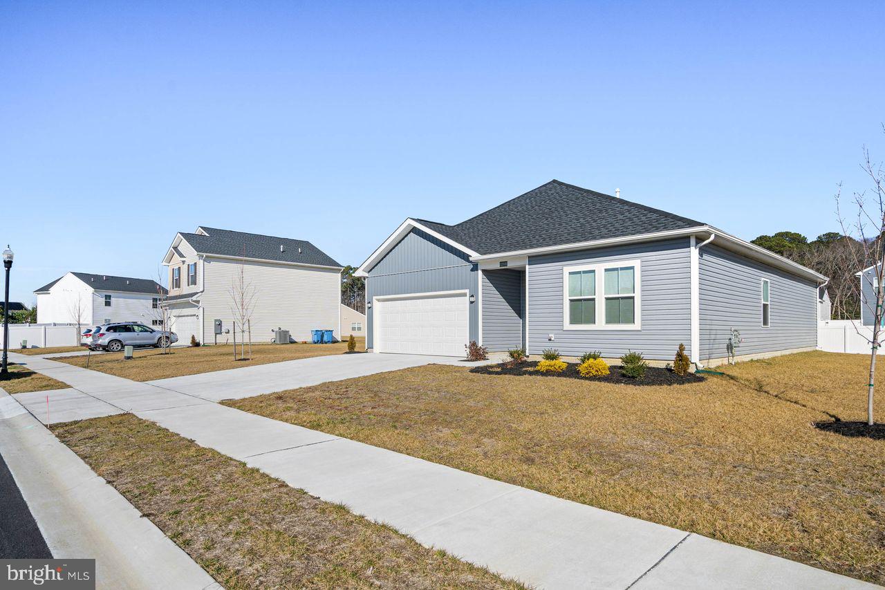 SCHOONER LANDING - Residential