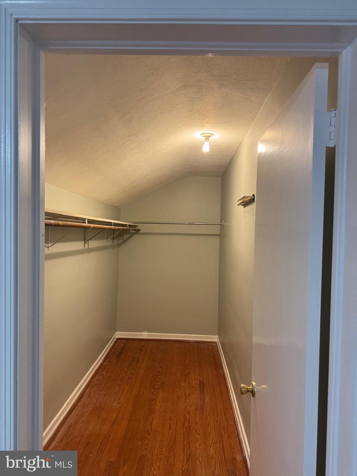 ABINGTON - Residential Lease