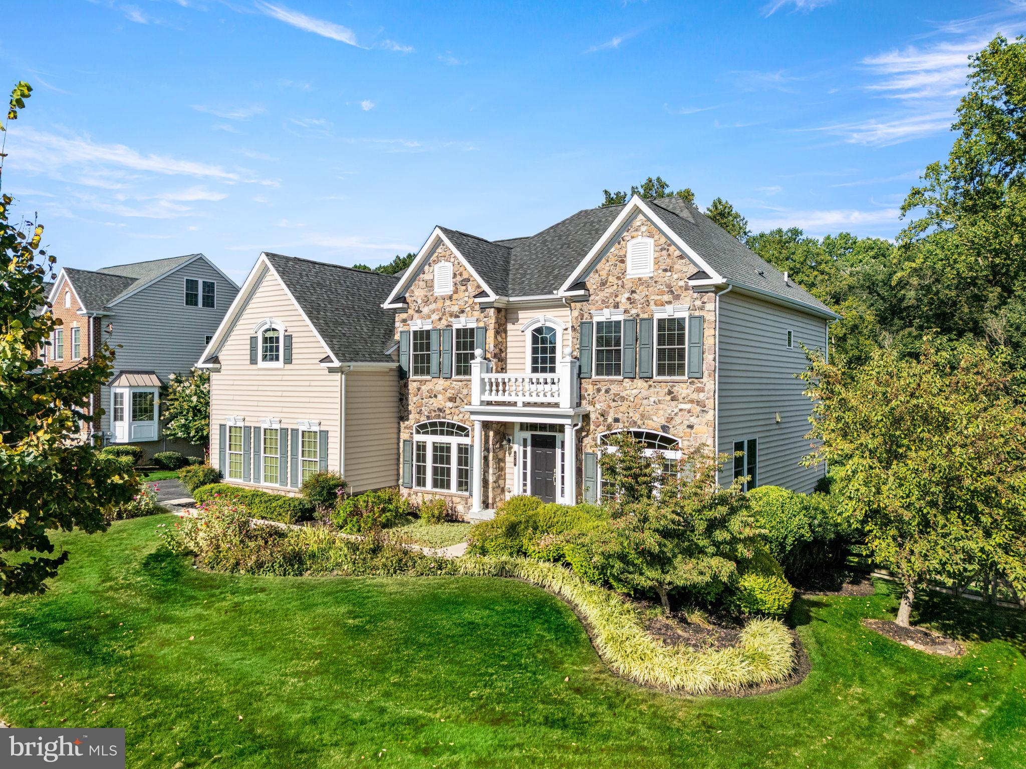 26 INNISCRONE DRIVE