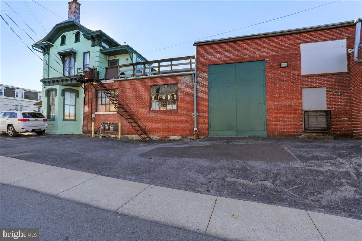 351 S POTOMAC STREET