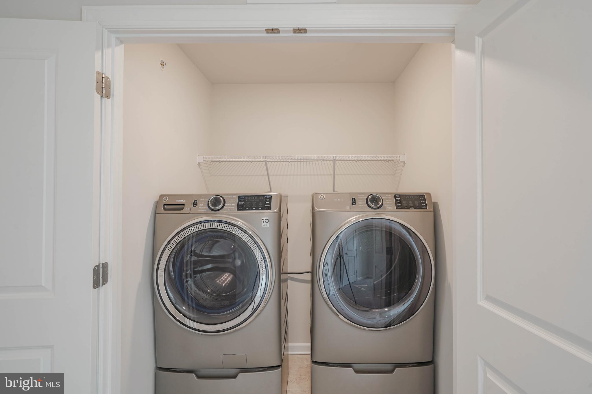 JEFFERSON PLACE - Residential Lease