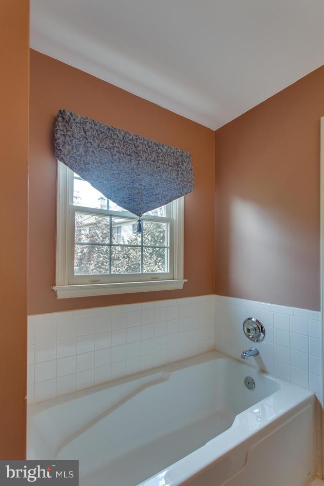 TOWNES OF HILLWOOD - Residential