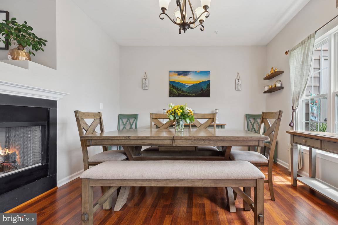 AMBER SPRING CONDOMINIUMS - Residential