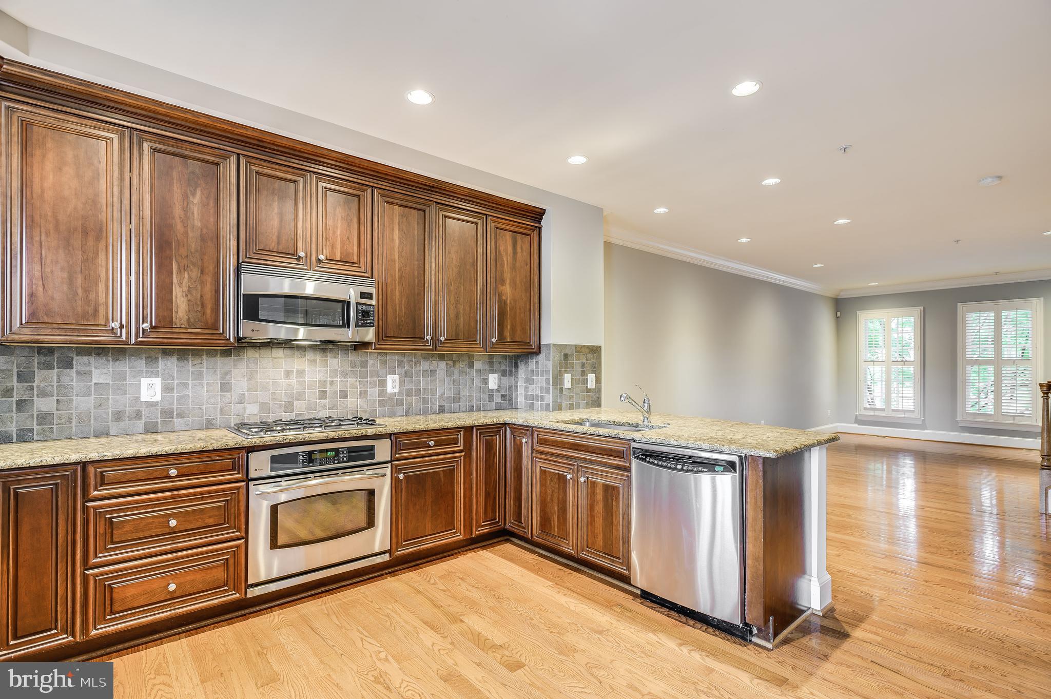 POTOMAC GREENS - Residential