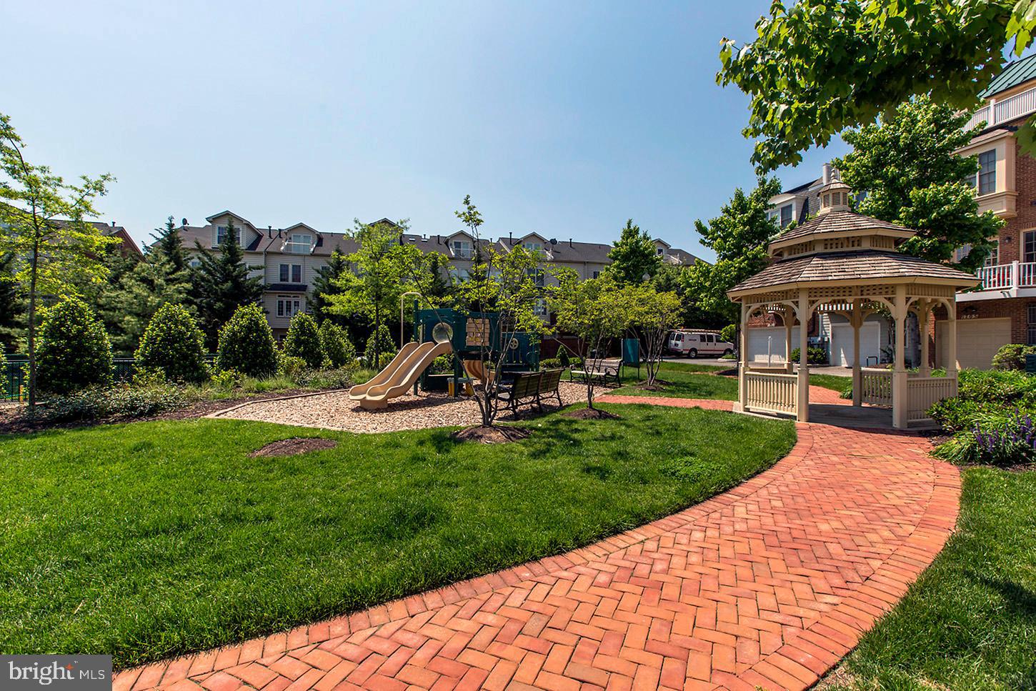 POTOMAC GREENS - Residential