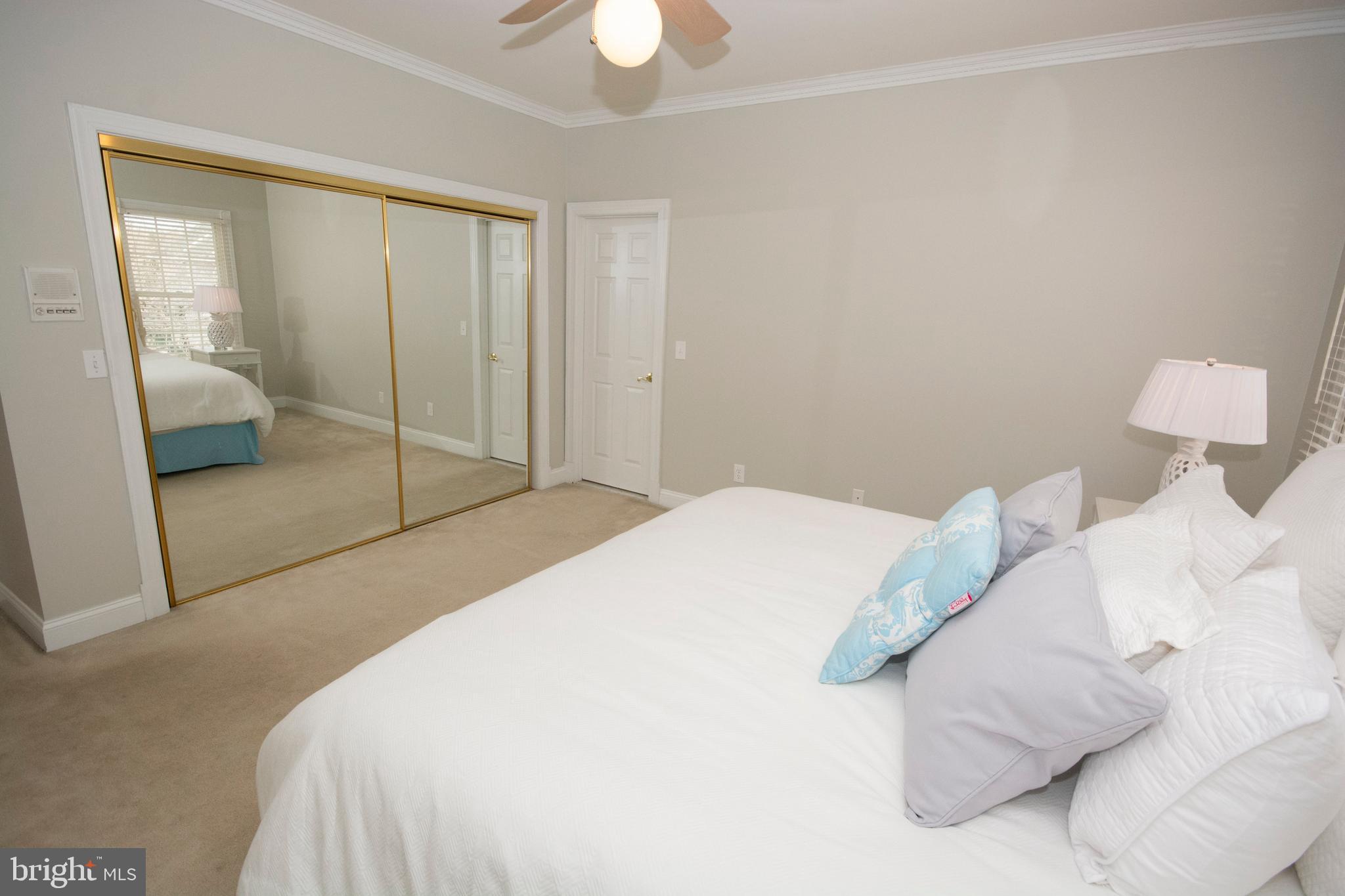 HUNTSPRING - Residential