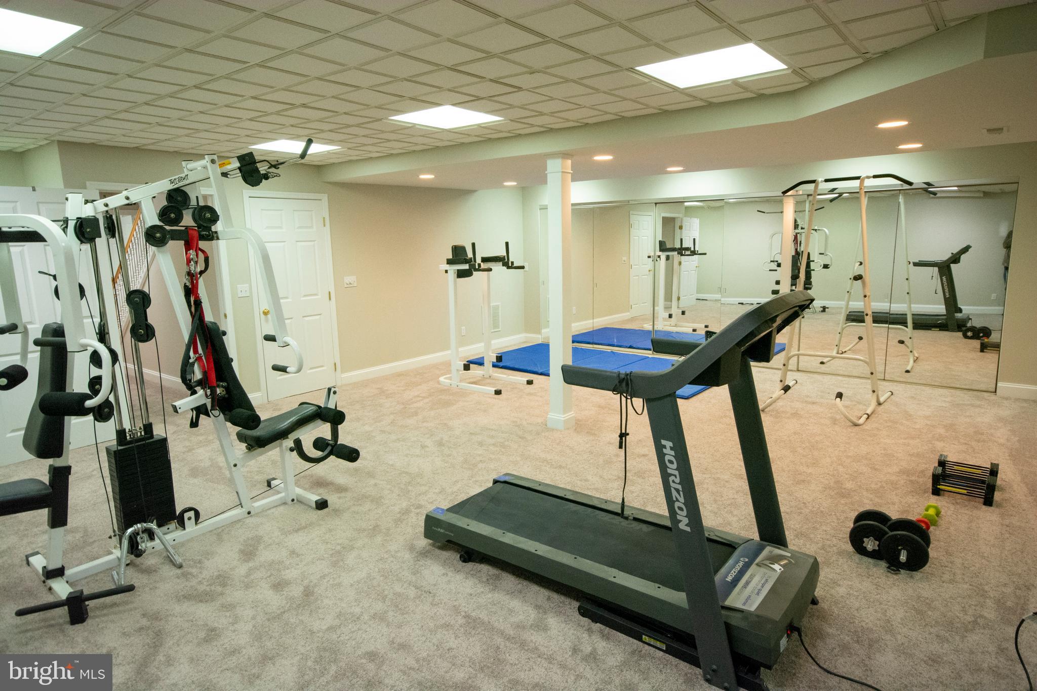 HUNTSPRING - Residential